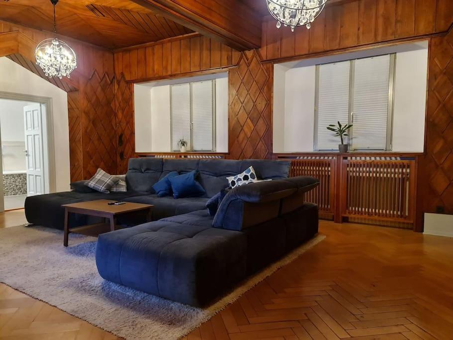 Appartements In Schoner Burganlage Jena Buitenkant foto