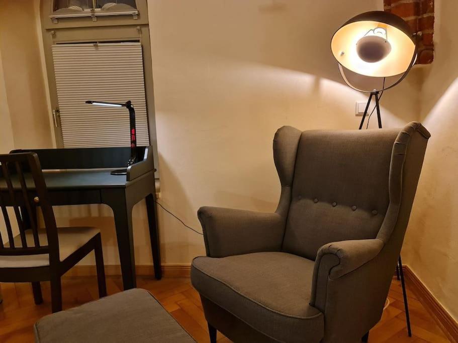 Appartements In Schoner Burganlage Jena Buitenkant foto